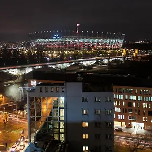 https://warsawskyline-apartments-pge-narodowy-torwar-bulwary-wilane.warsawhotelspoland.com